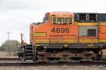 BNSF 4696